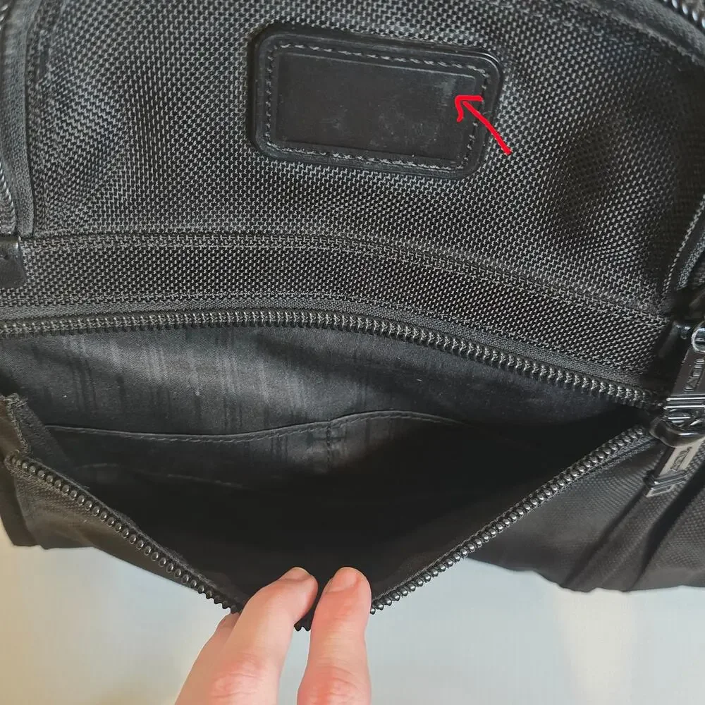 Tumi Alpha T-Pass 16